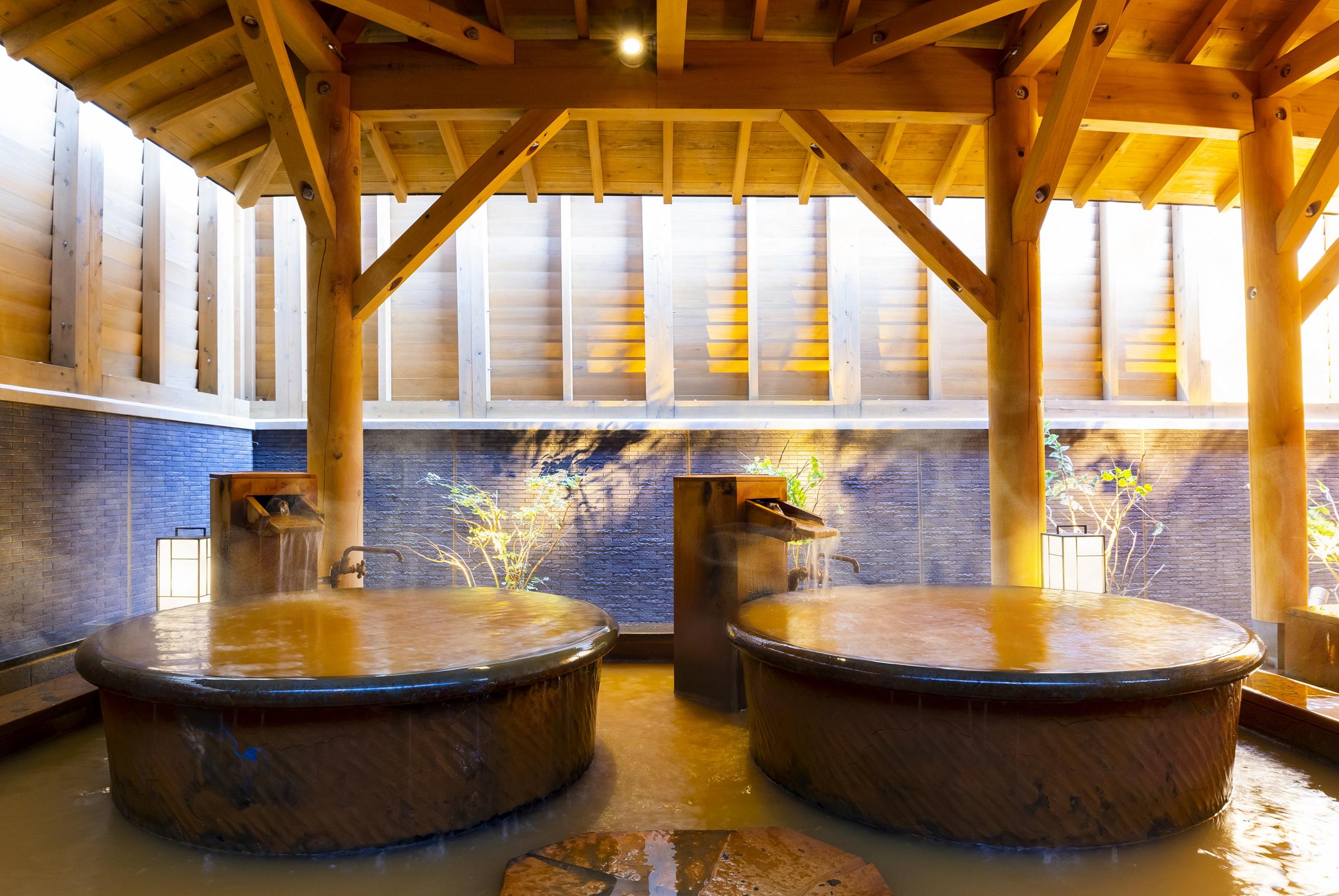 OMO大浴場特別使用源泉掛流式溫泉。