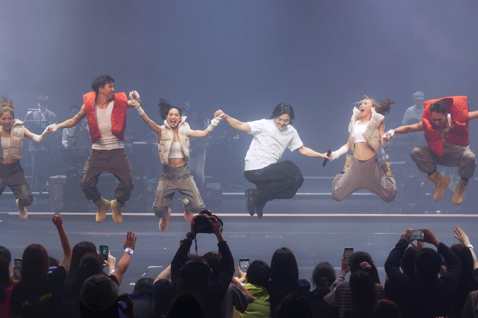 伊健表現落力,氣氛High爆!