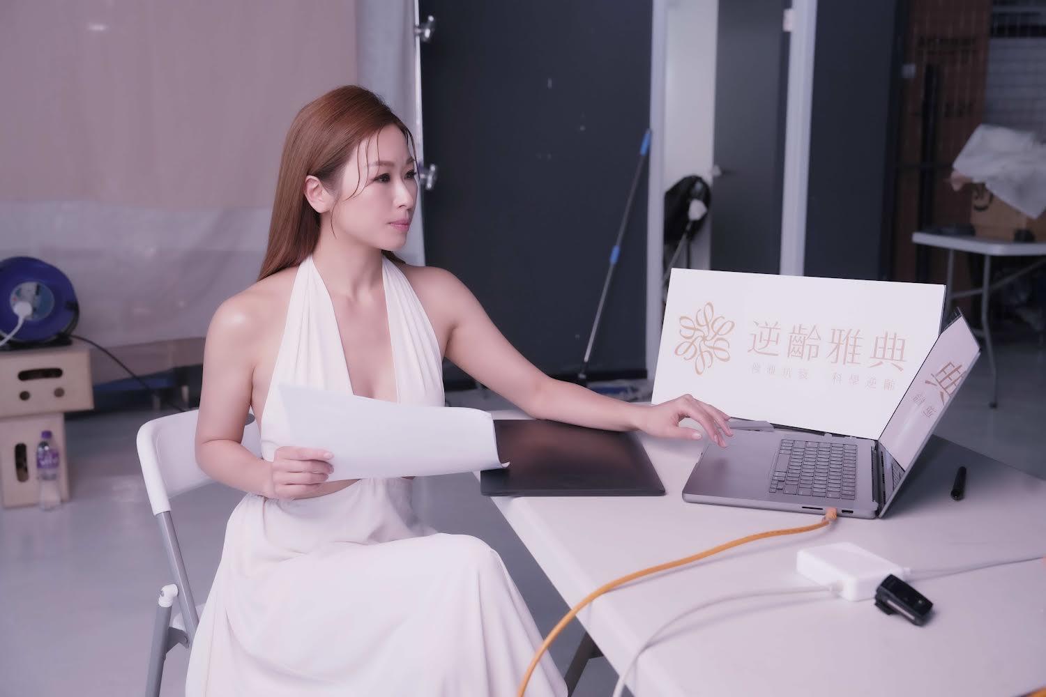 趙希洛身材弗爆。