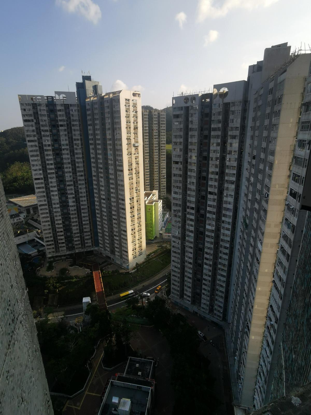 單位屬高層開揚戶,景觀以園景、樓景為主。(代理提供)