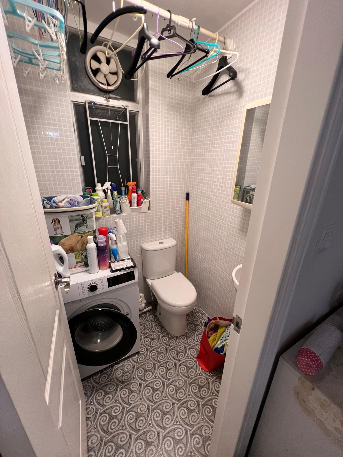 明廁浴室裝修頗新,用料不俗。(代理提供)