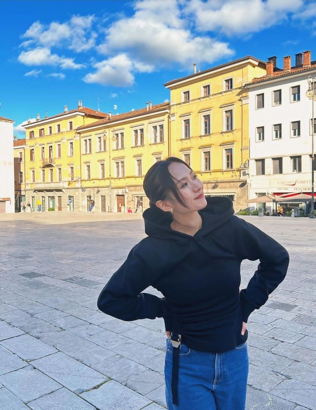 梁雍婷出席達東電影節,趁機暢遊威尼斯。