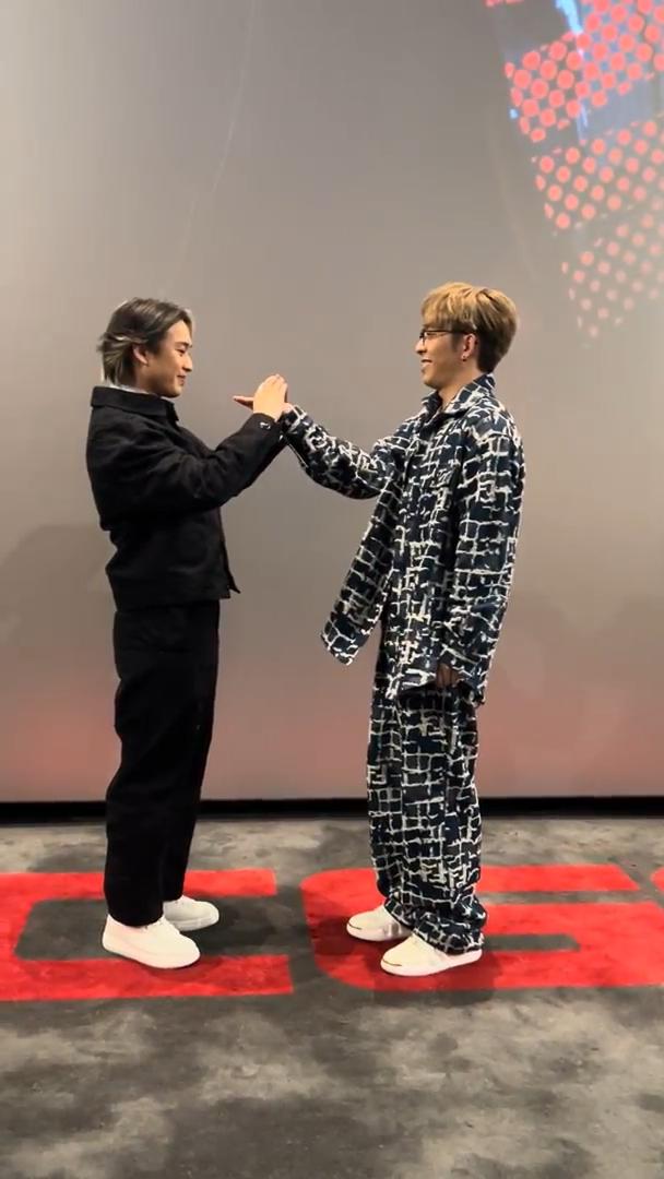 Jer與Edan孖寶扮解鎖。