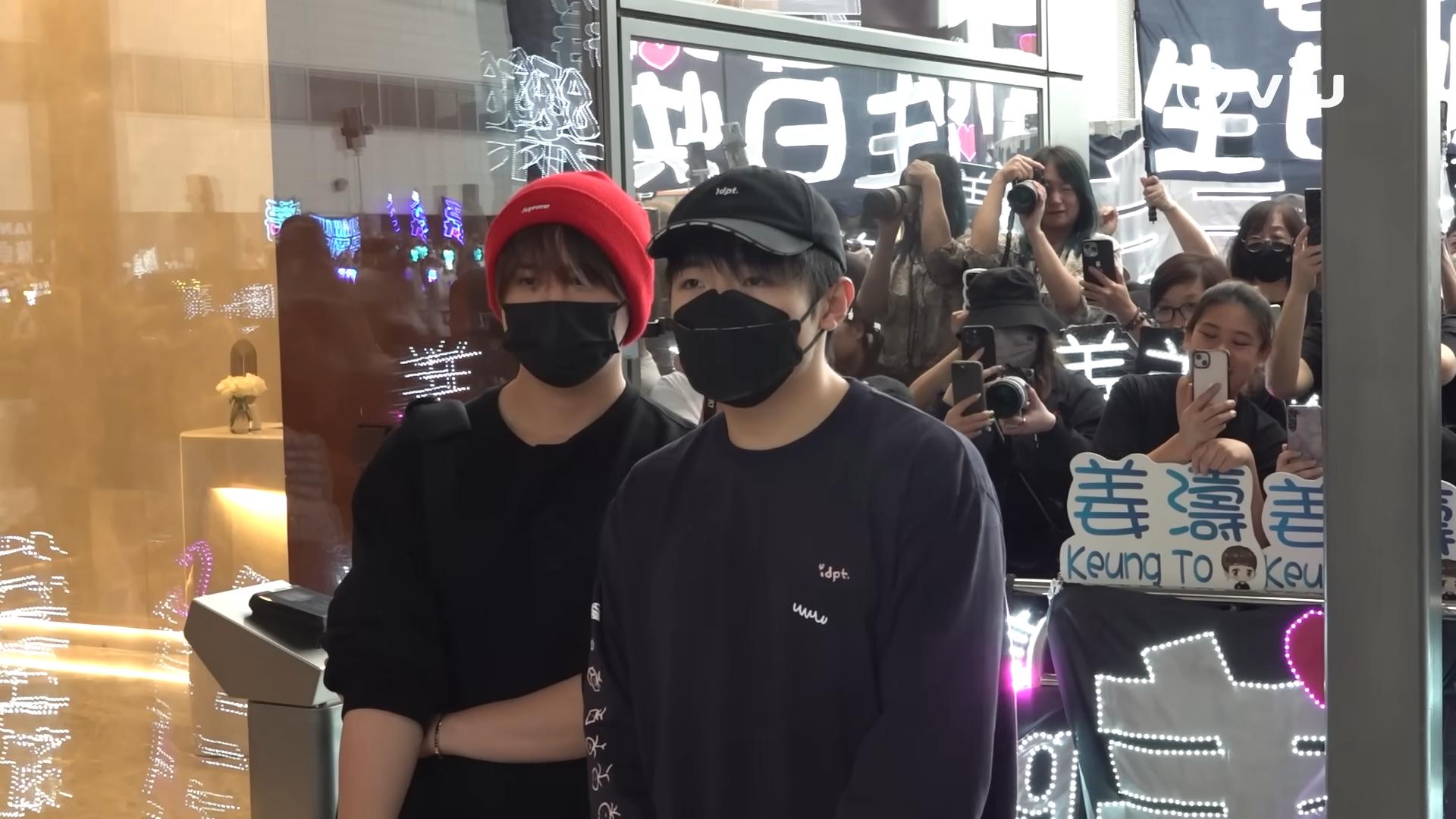 姜濤本月尾生日,姜糖提早4日霸位接機,預祝姜濤生日快樂。