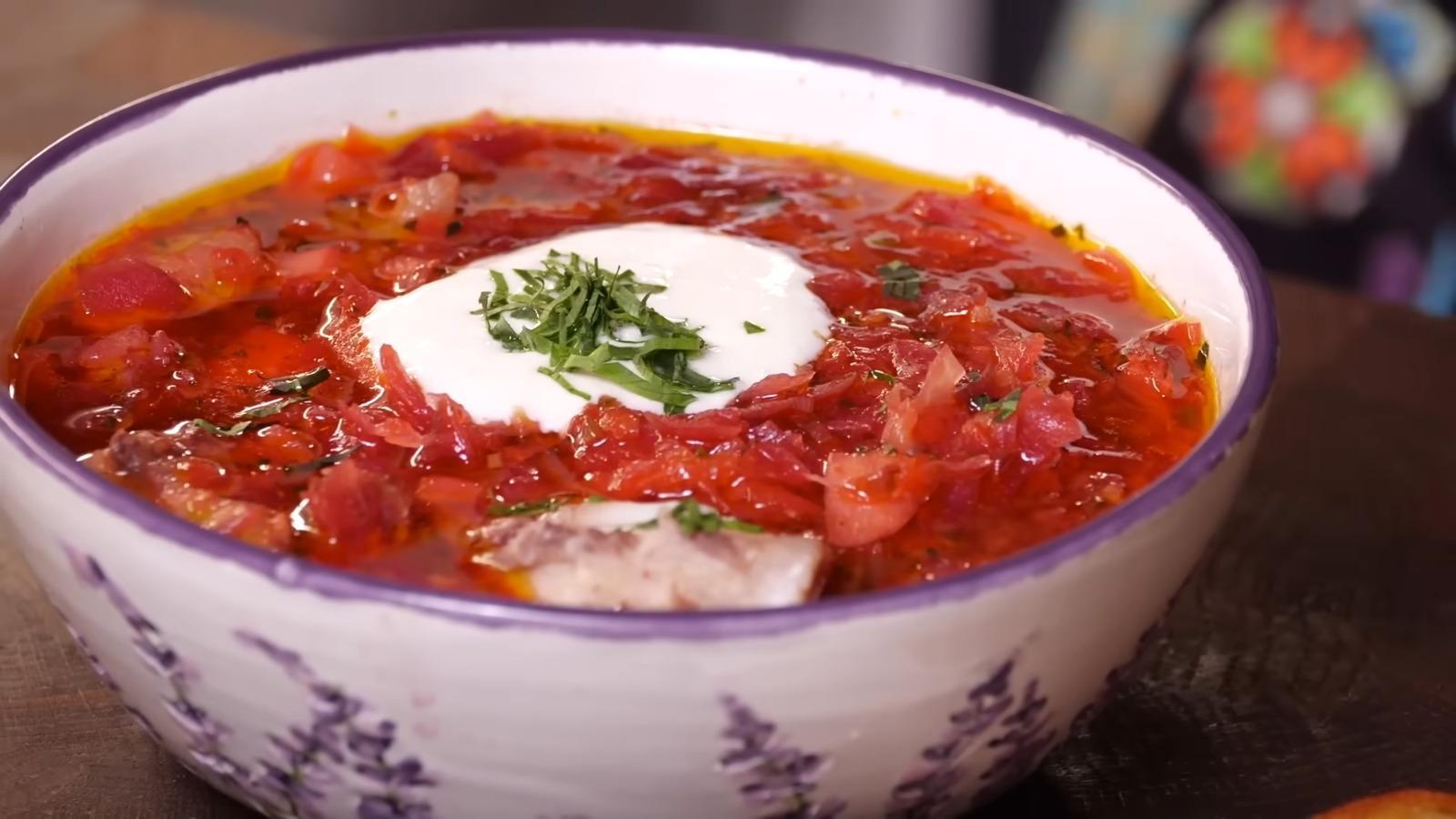 母親節食譜|煲一大煲羅宋湯,加入大量材料去煲,料足味道一定濃。