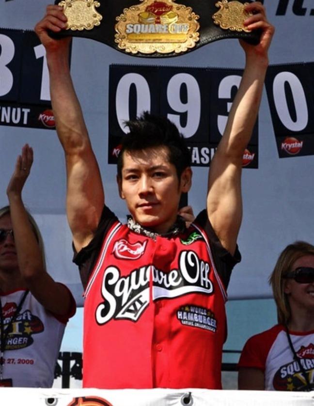 小林尊退役|最高紀錄更試過鯨吞64.5隻熱狗