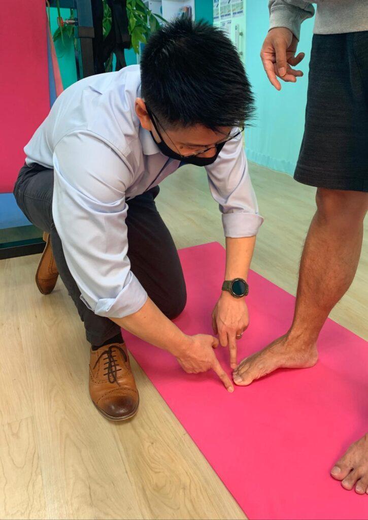 在家也能做的舒緩治療運動,縮足運動 (Short Foot)建議每天2至4組,每組15至20次