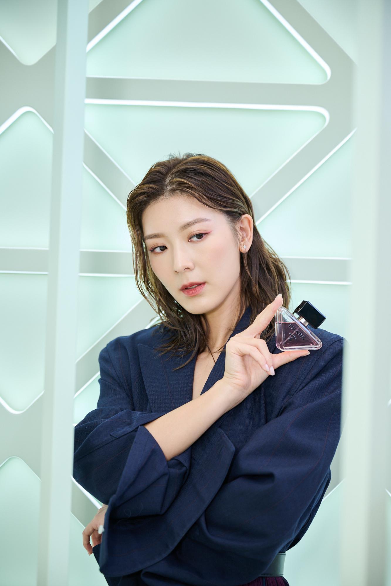 PRADA BEAUTY首間期間限定店及專櫃於SOGO開幕,品牌大使Win Metawin出席剪綵,同場有名媛何超蓮及女星余香凝、廖子妤助陣。