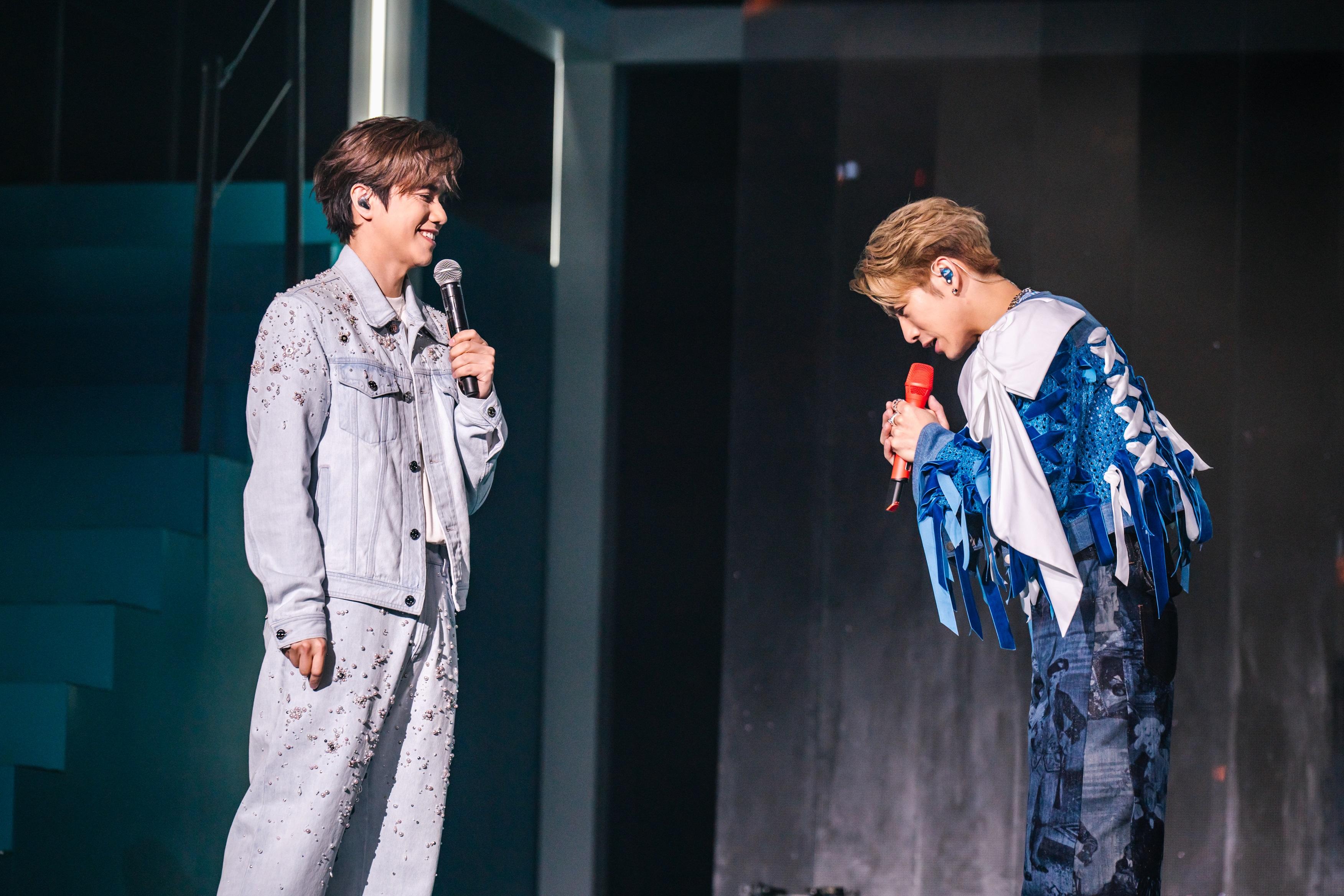 洪嘉豪首開紅館演唱會,尾場請來張敬軒擔任嘉賓。