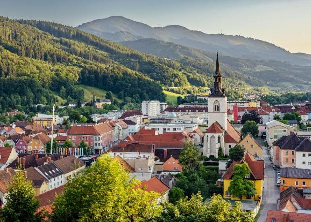 奧地利斯蒂里亞省穆爾河畔布魯克鎮。(互聯網)