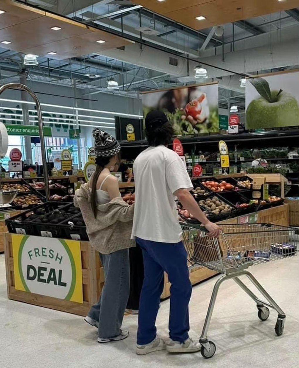 Bright與鄭乃馨近日被目擊在紐西蘭。