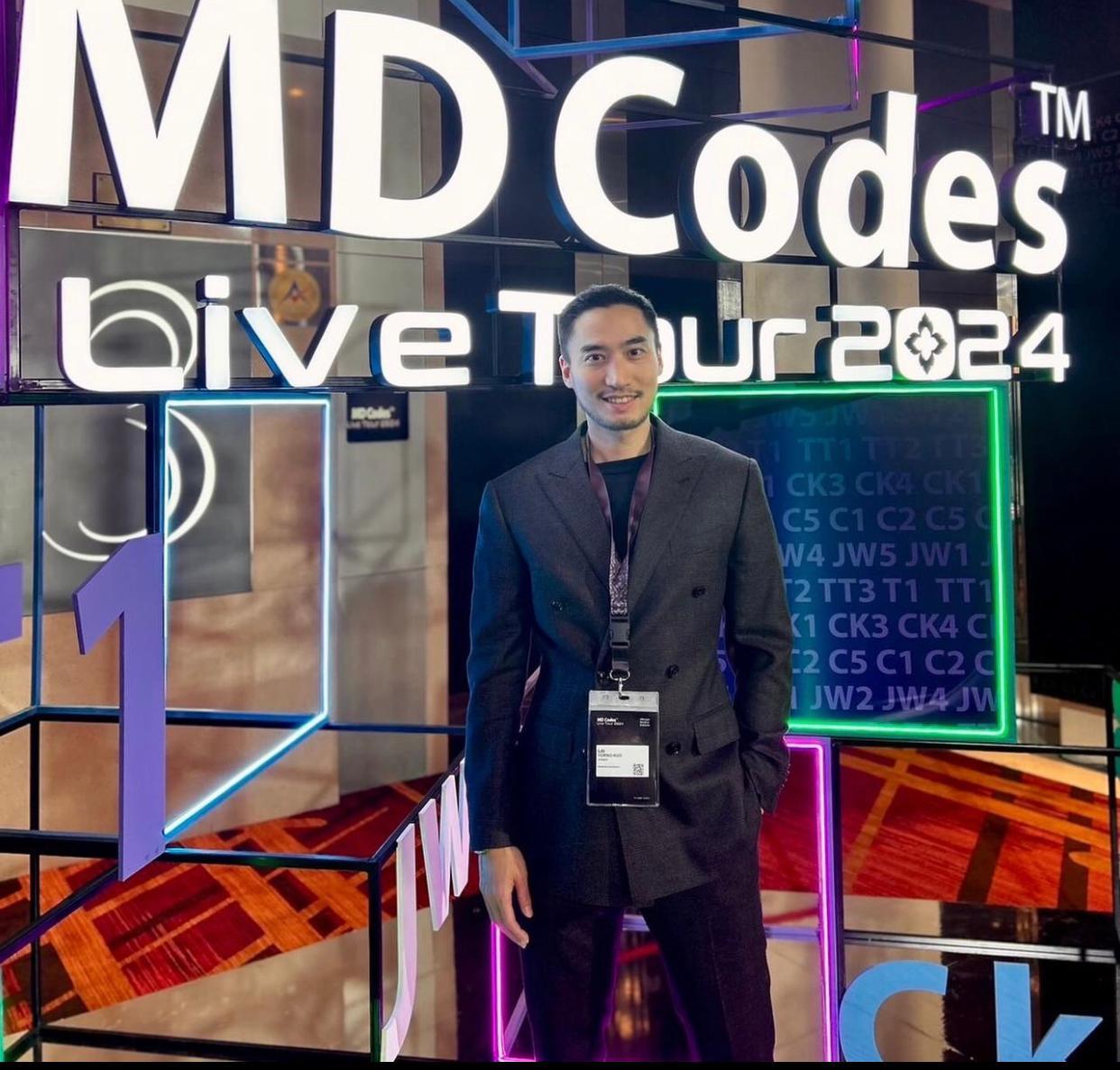 賴弘國最近髮線及濃密度明顯有所改善。