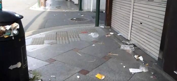 網民分享京都祇園街上滿布垃圾的影片。(互聯網)