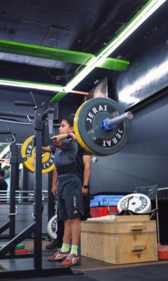 戈斯瓦米接受的舉重訓練十分嚴格。(互聯網)