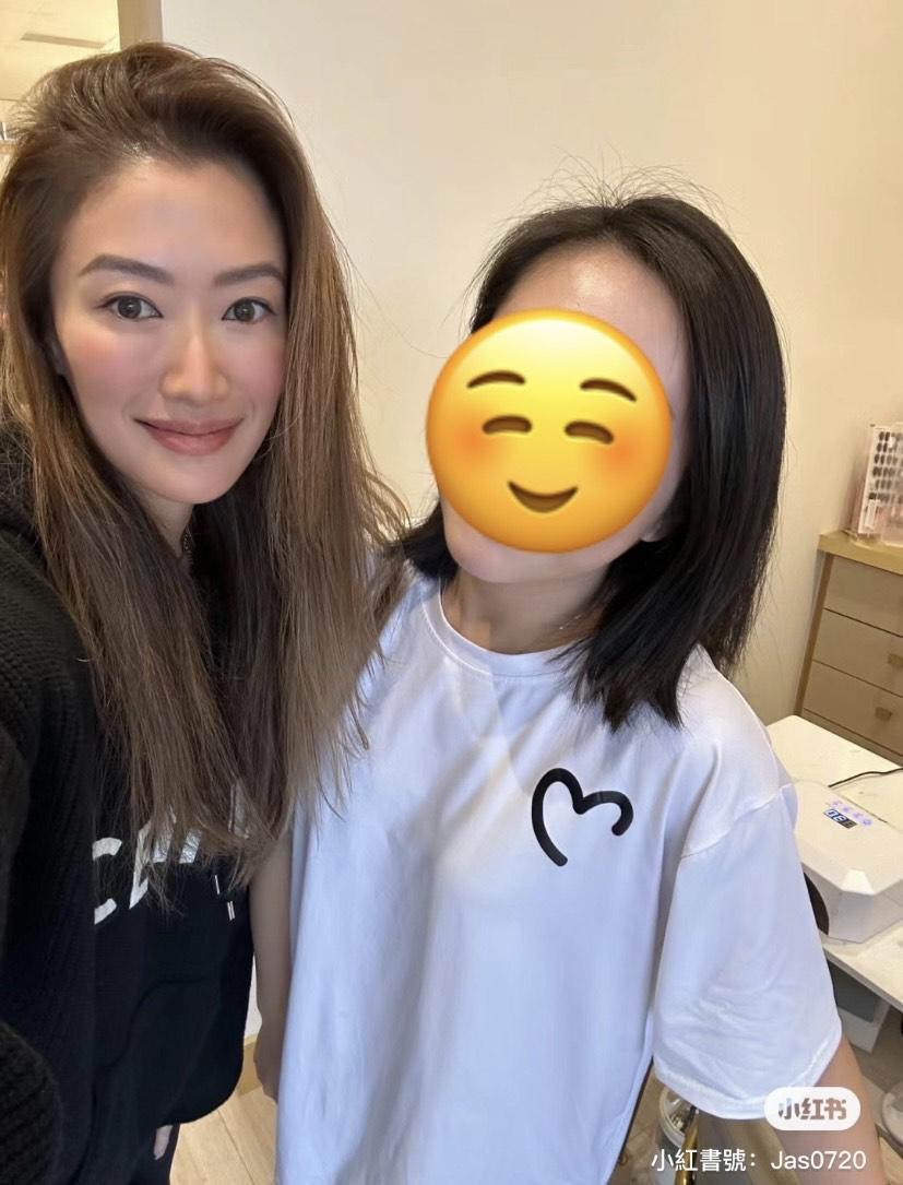 謝婷婷今年初被網民於加拿大一間髮型屋「捕獲」,並在「小紅書」分享合照,意外曝光謝婷婷最新近況。(資料圖片)