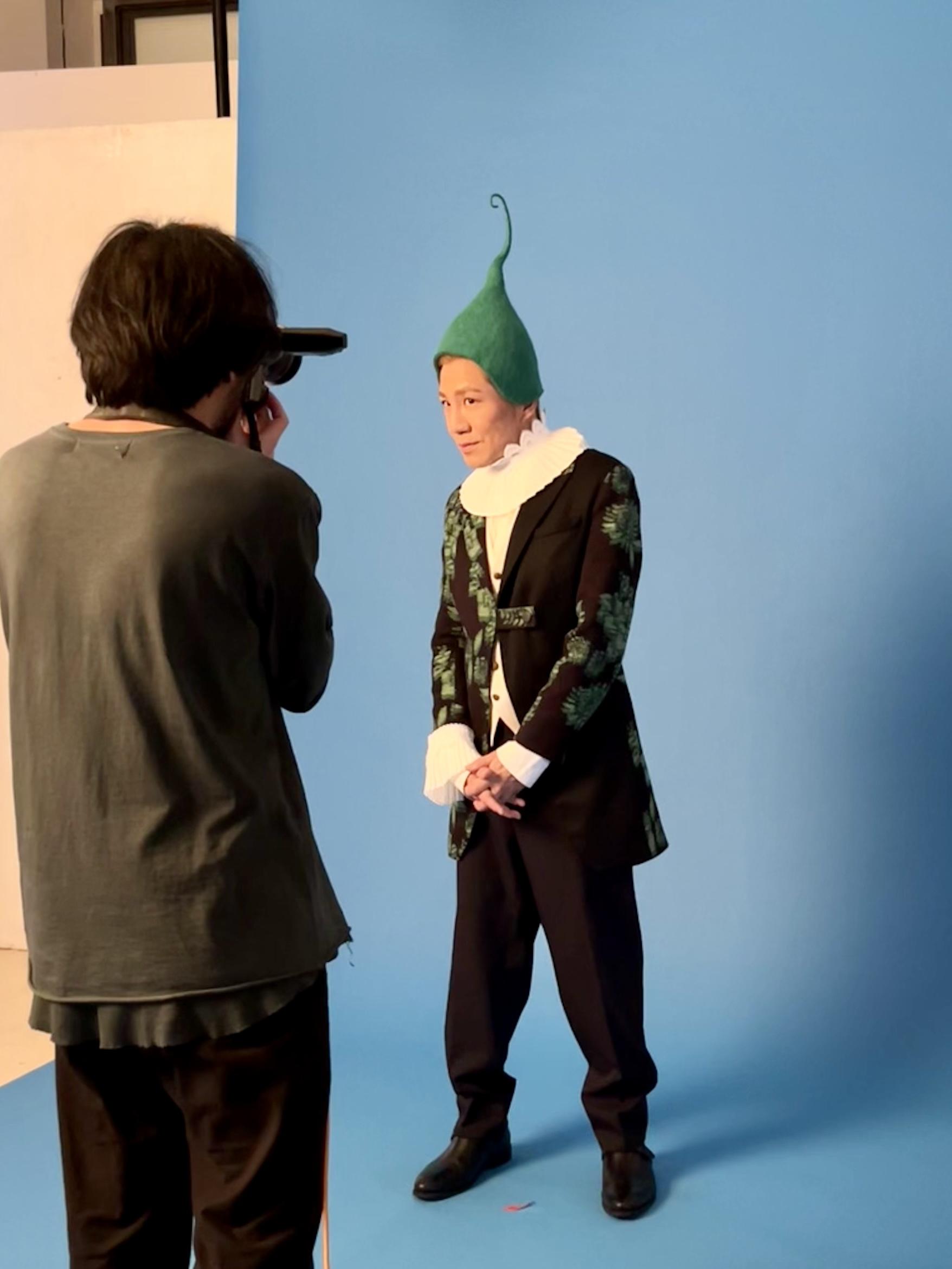 湯駿業(AhDee)是風車草劇團主腦之一。