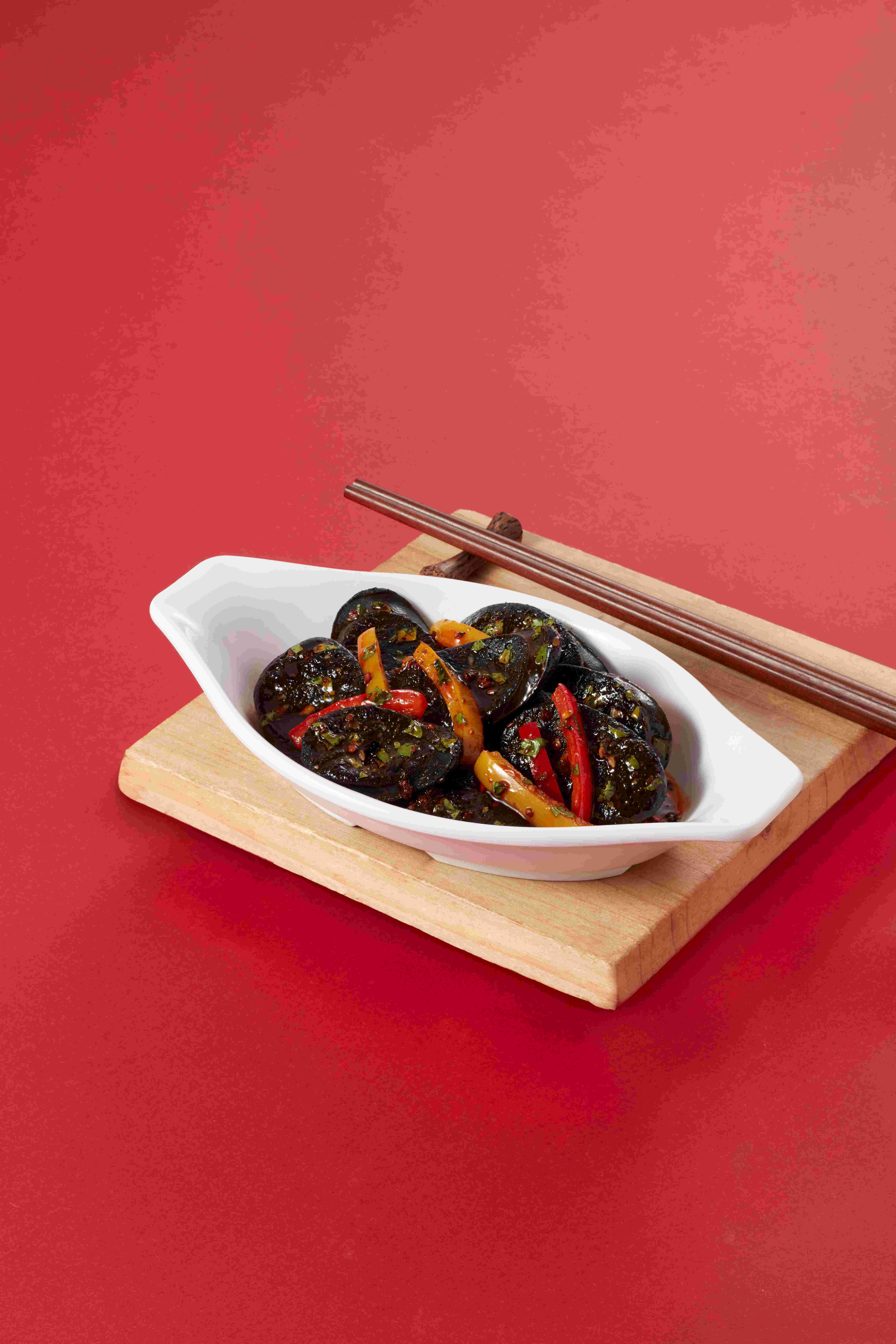 烤烤味彩椒墨汁腸