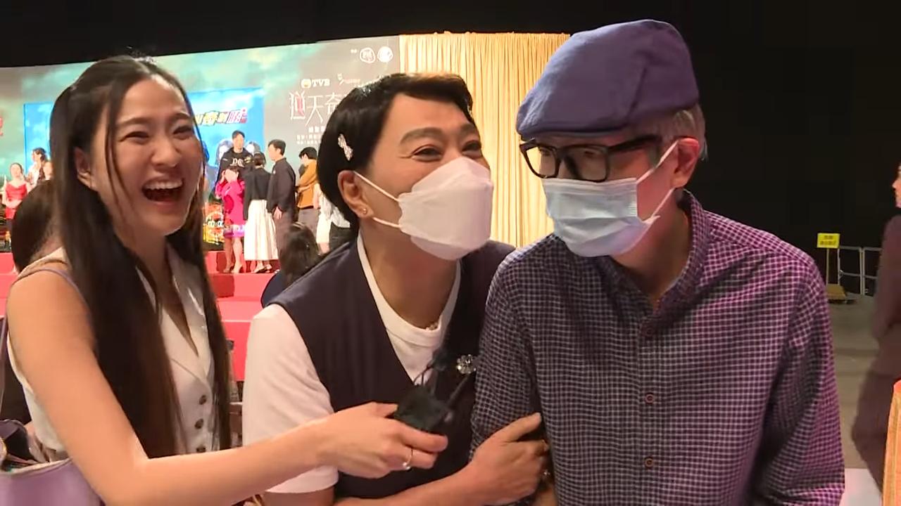 老翻何伯何太直踩《逆天奇案2》大結局現場。