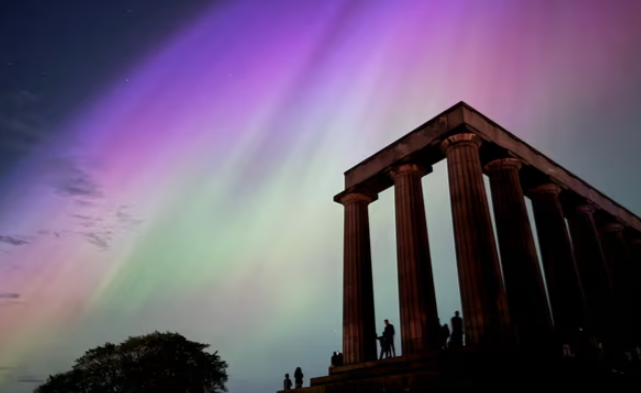 蘇格蘭出現極光(網上圖片)