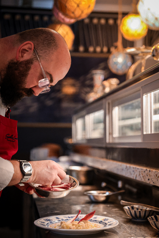 一系列前菜賣相精緻且味道一流,餐廳還會自家製作意粉。