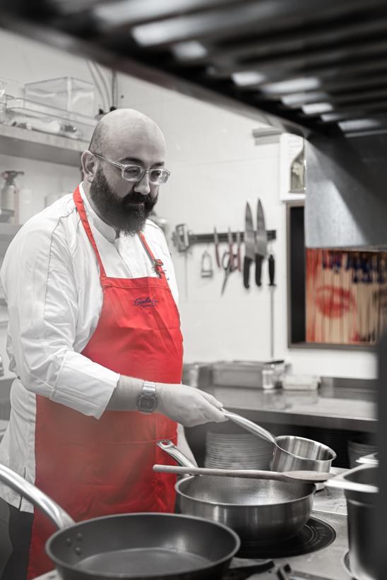 主廚 Valentino Ugolini 曾任置地廣場Ciak餐廳總廚,現為Casa Sophia Loren創作多款滋味佳餚。