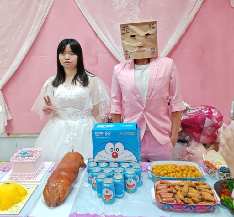 原來是薛影儀「老公」。