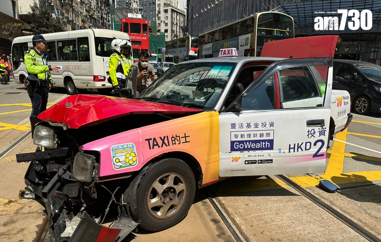 2023年一輛的士在北角炮台山道落斜時,直衝向英皇道撞倒3名途人(資料圖片)