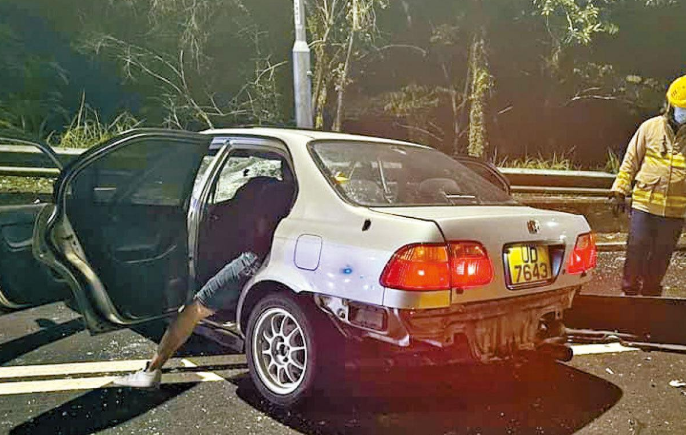 消防到場救援。(資料圖片)