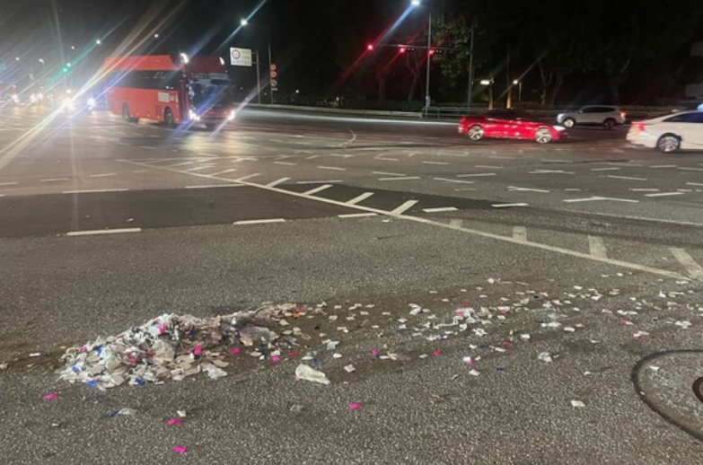 南韓軍方稱發現約150個北韓氣球,於周二晚上起越境飄入南韓境內。(網上圖片)