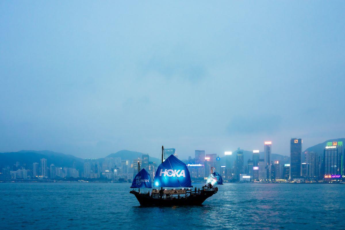 HOKA「鴨靈號」登陸維港