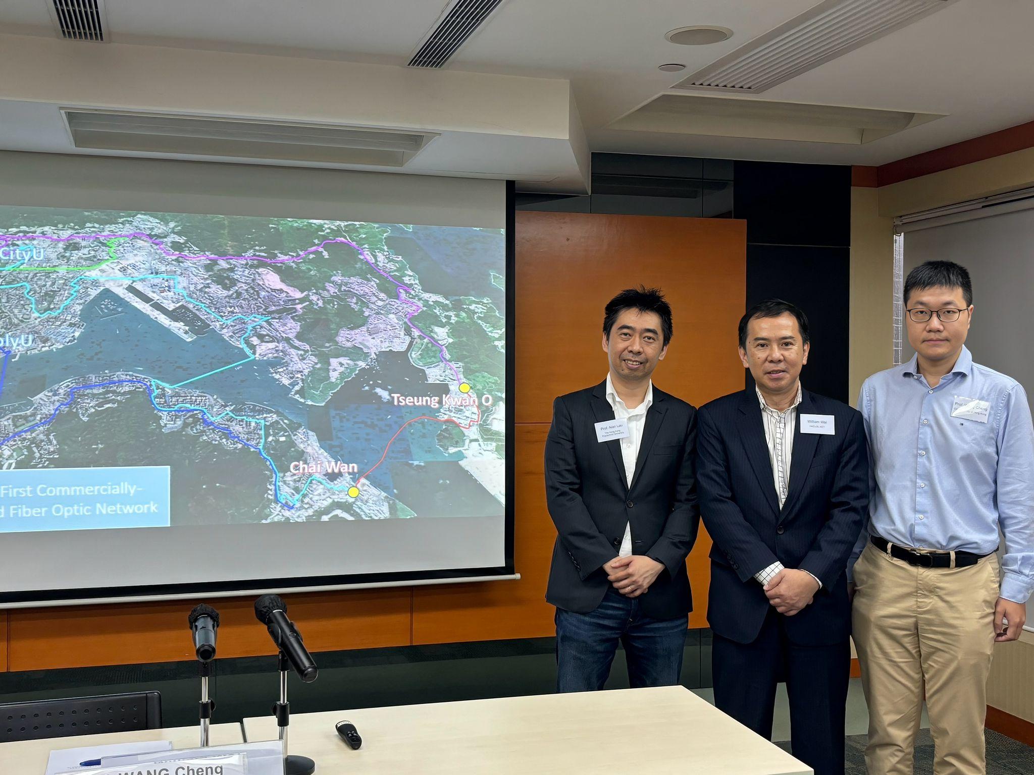 (左起)劉伯濤、王騁、衛慶祥介紹研究的結果。(林嘉瑩攝)