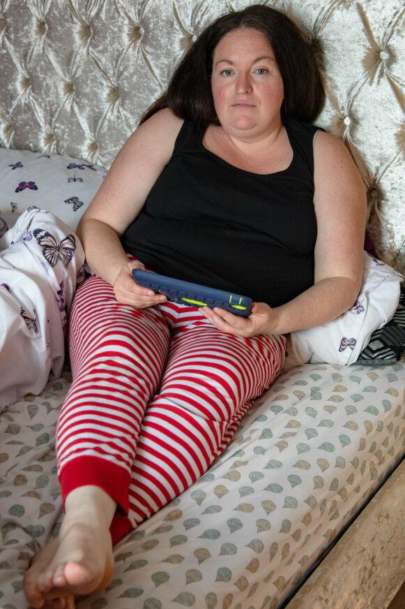 她無奈表示:「大家都以為夢遊很有趣,但事實並非如此,信用卡其實只算是最小的問題。」(X)