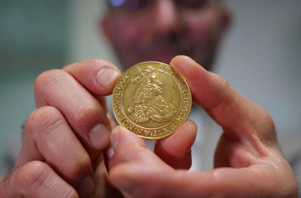 丹麥國家博物館已優先買下7枚硬幣。(網上圖片)