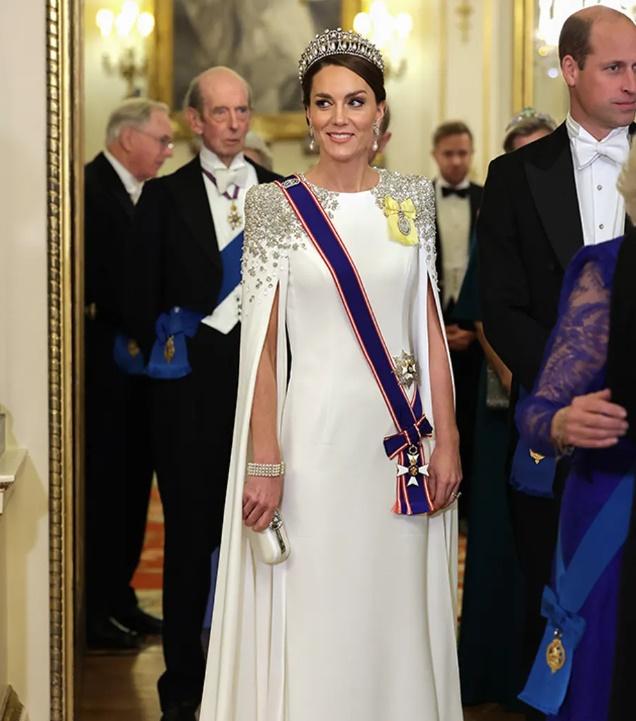 凱特王妃在英王查理斯登基後首次參加國宴中亮相。(X)