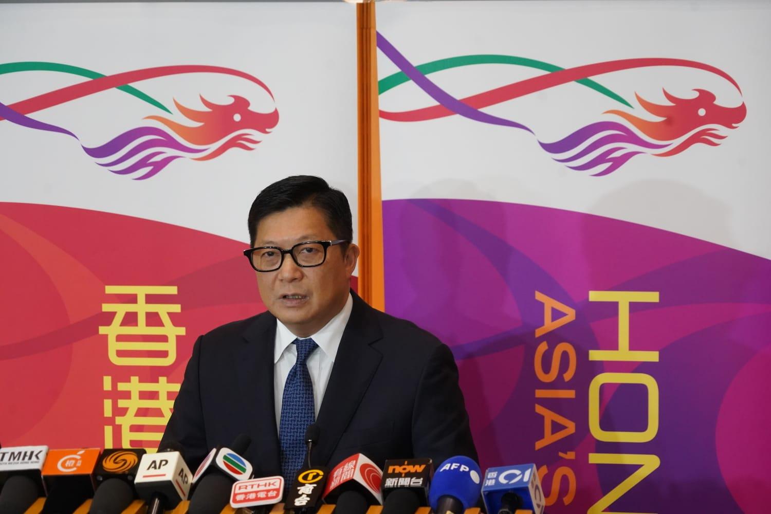 鄧炳強確認被捕6人中包括鄒幸彤。