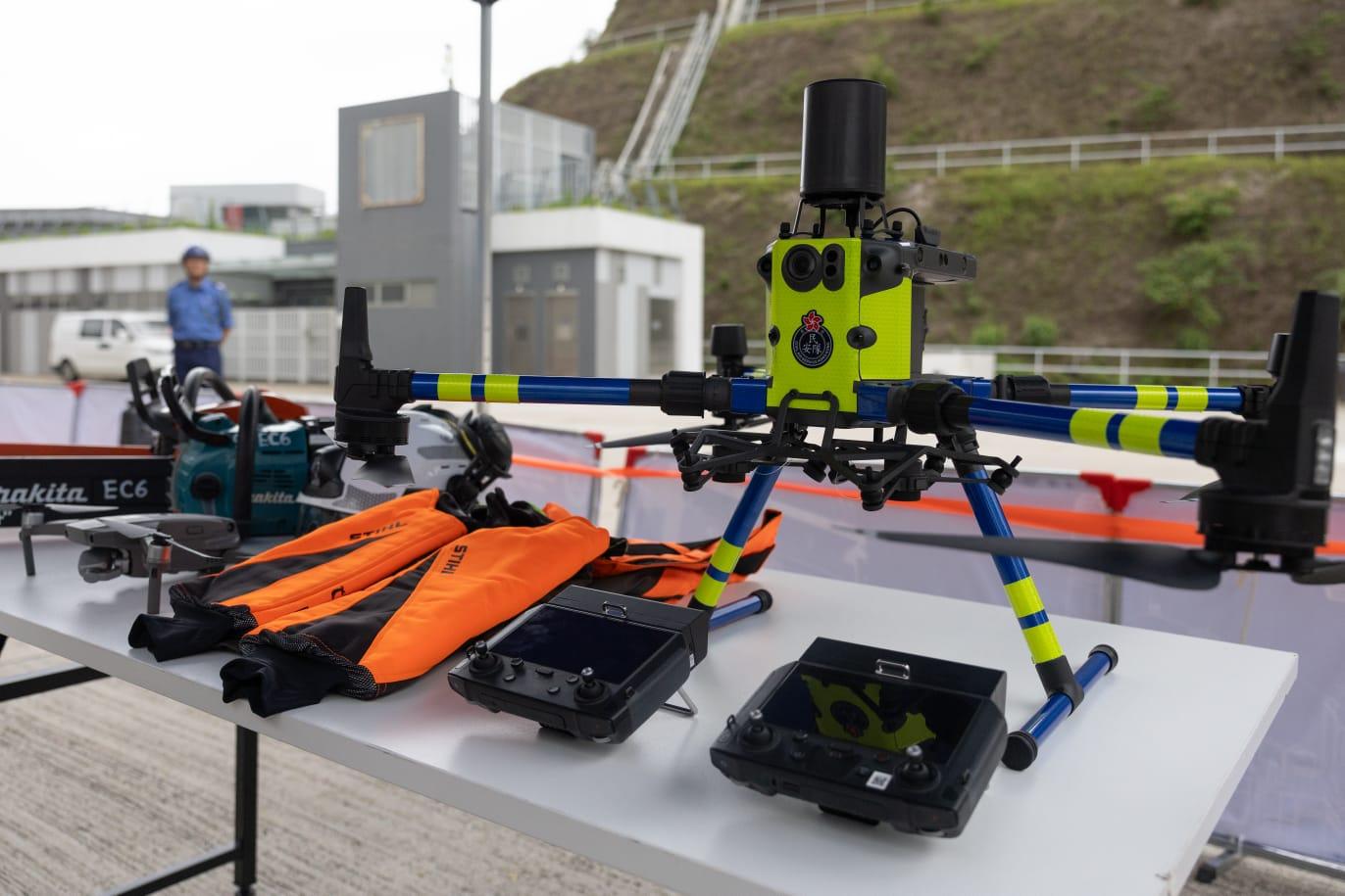 民安隊舉行大型演習。(蘇文傑攝)