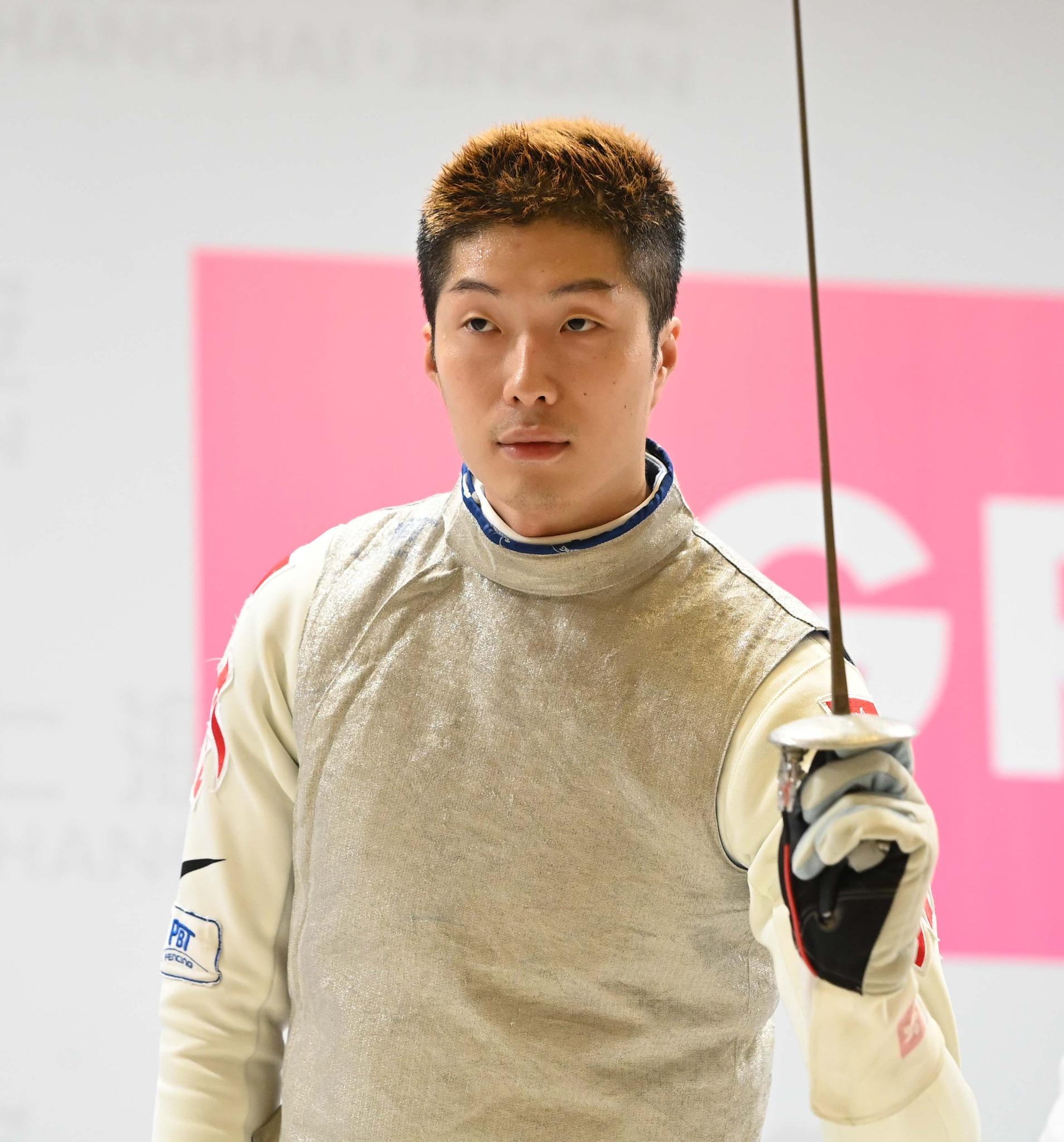 張家朗國際劍聯花劍大獎賽上海站奪冠