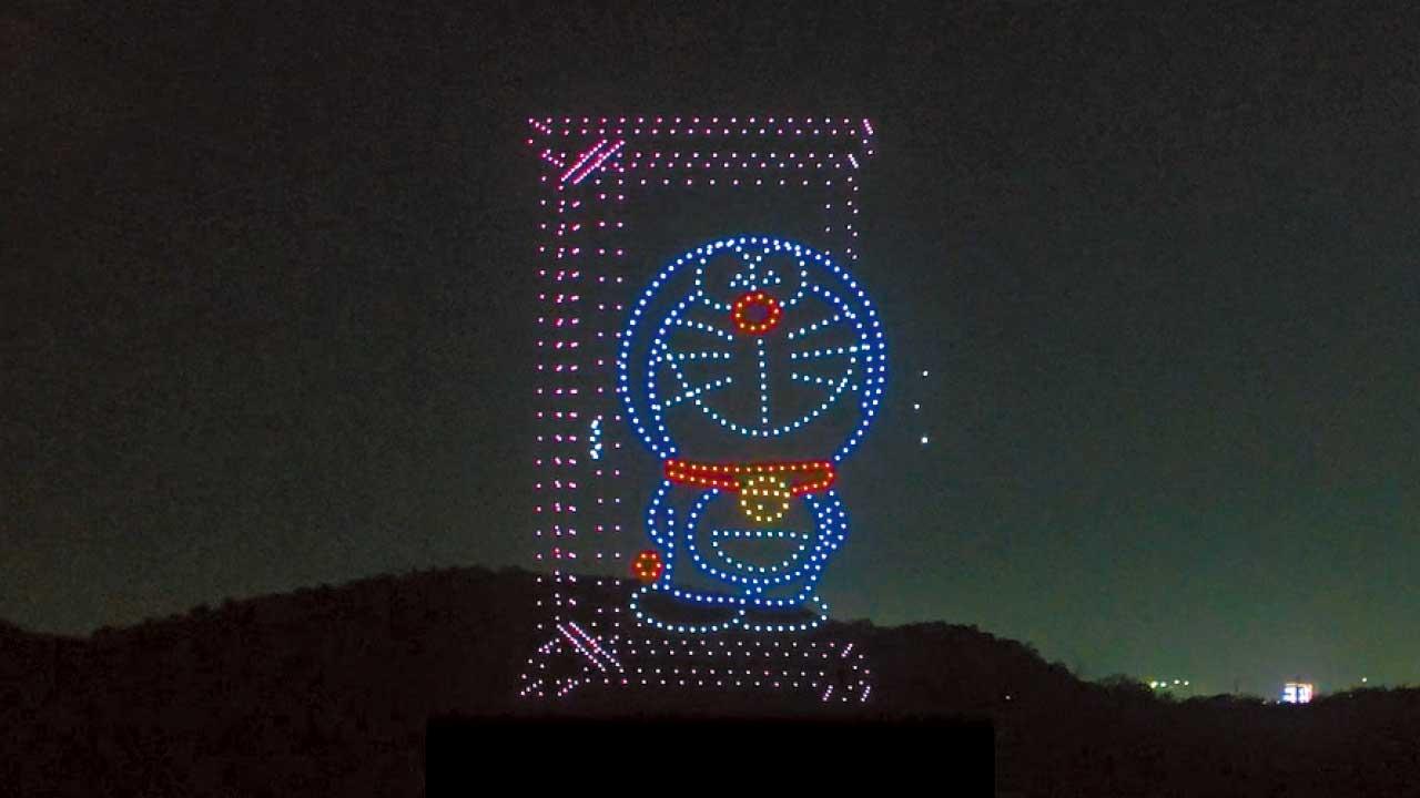 多啦A夢無人機匯演