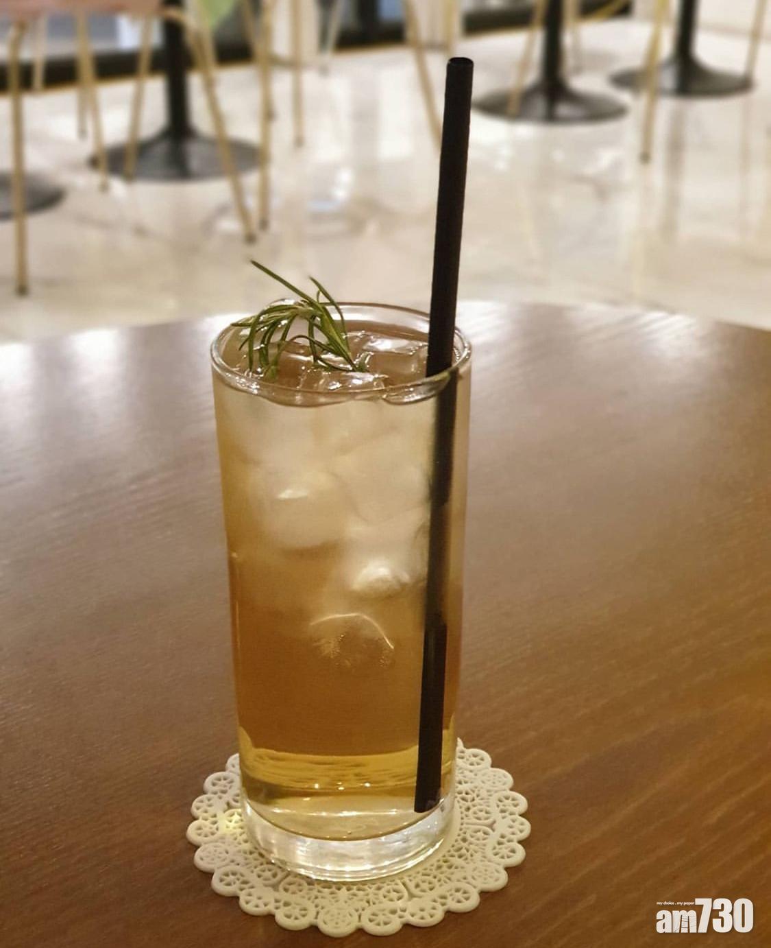 夏天飲品|薄荷蜜糖水的薄荷味令清涼感大增。