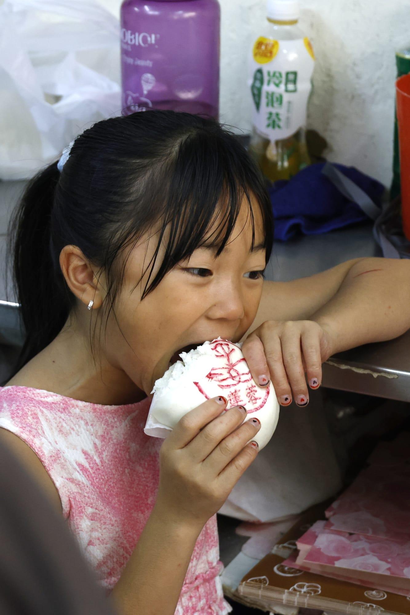 平安包是長洲名物。(林俊源攝)