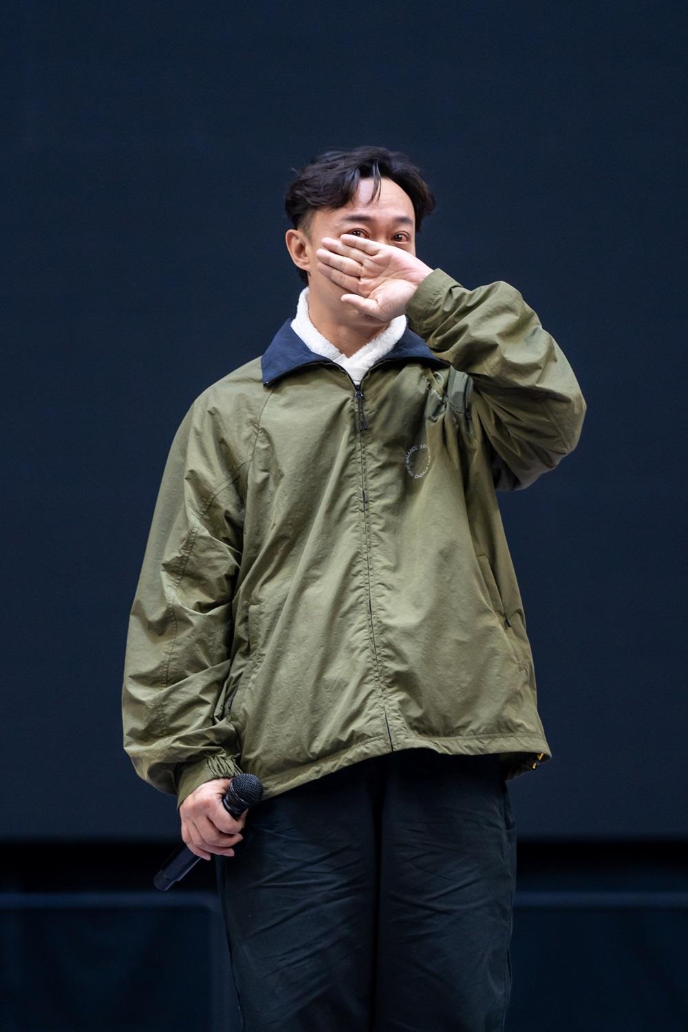 Eason爆喊宣布因病取消兩場杭州演唱會。