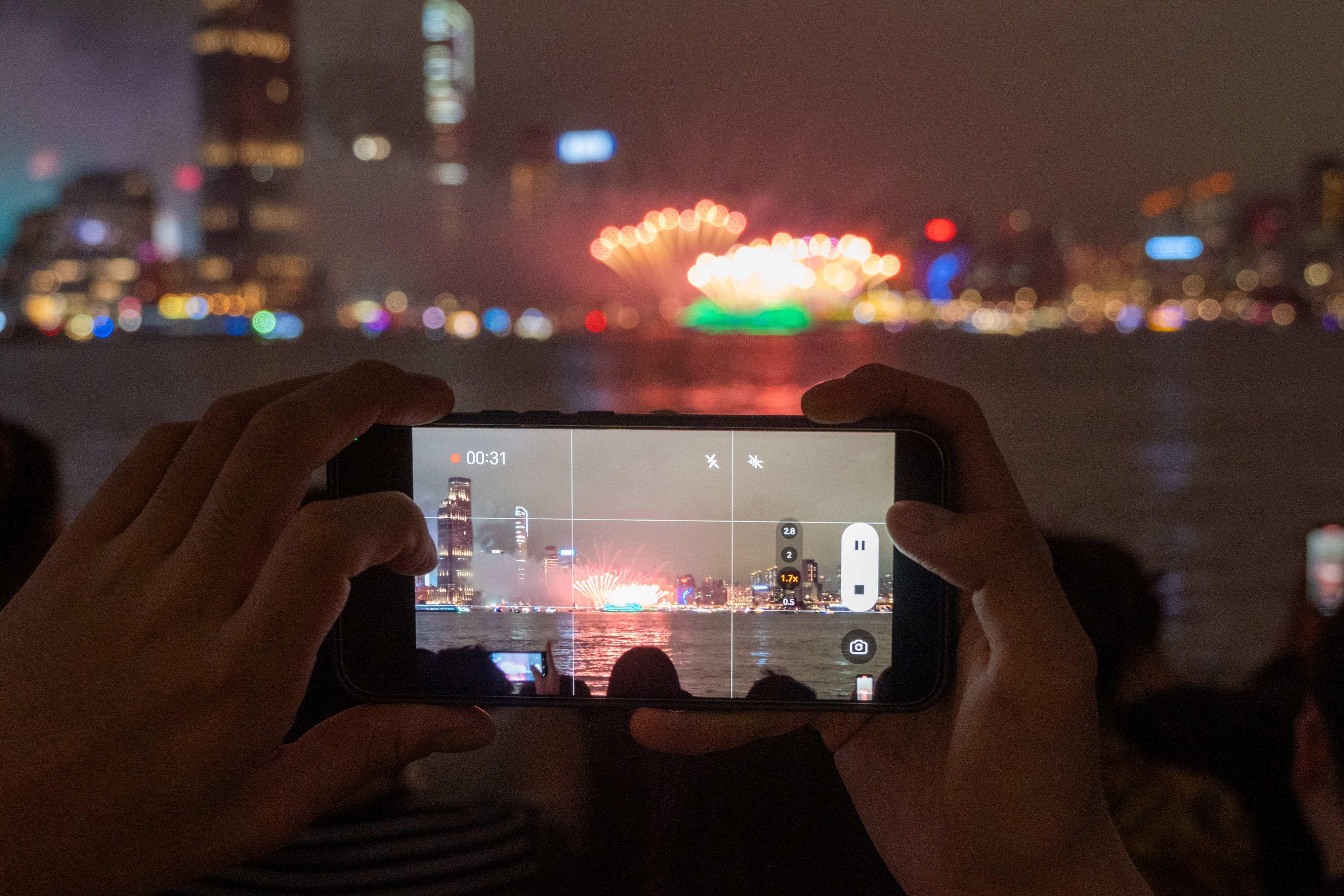 炮台山 旅發局五一海上煙火表演