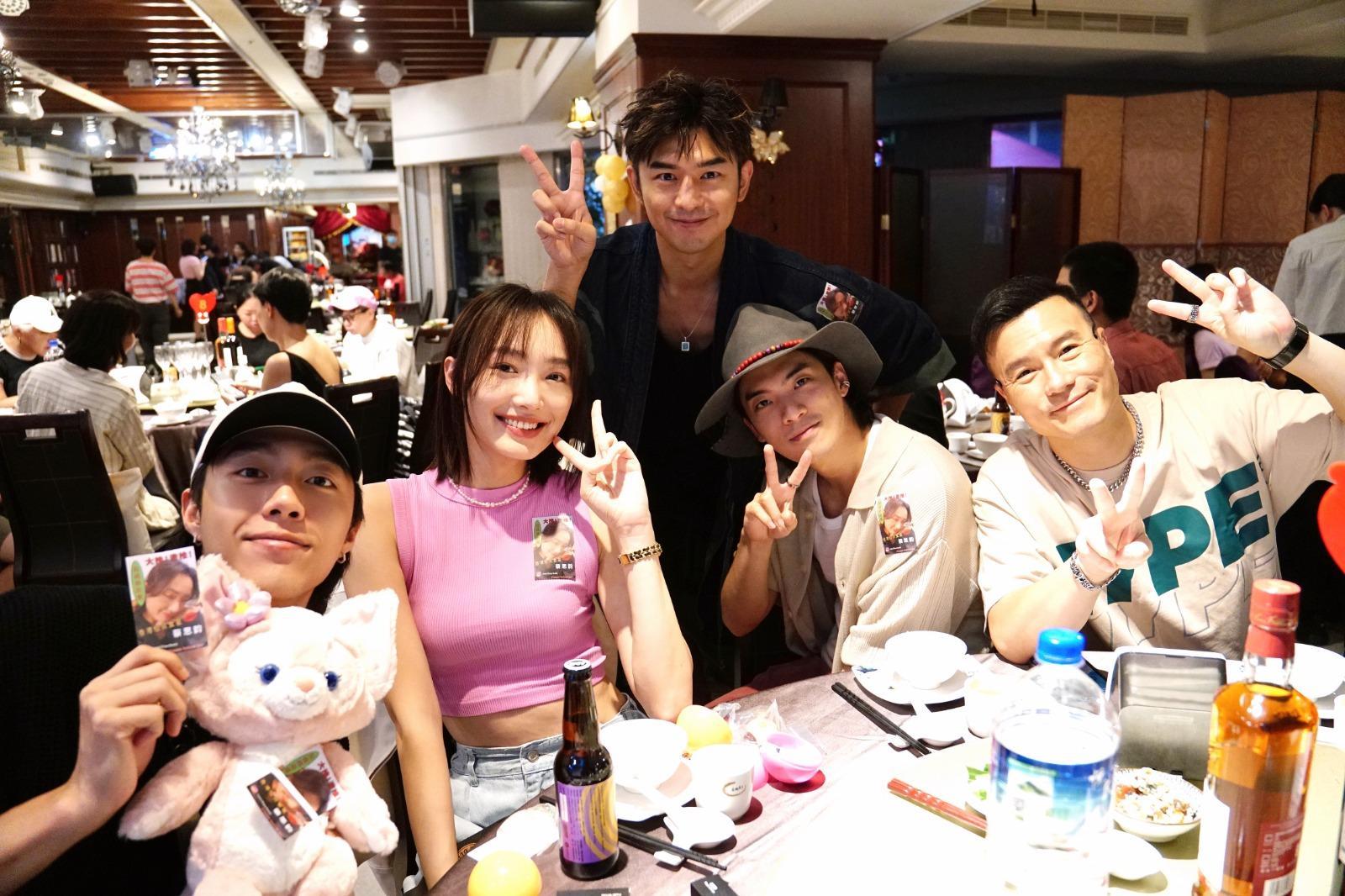 劉俊謙與蔡思韵在電影《幻愛》合作而撻著。