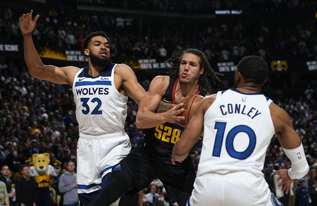 木狼106:80擊敗金塊,場數領先2:0。(美聯社)