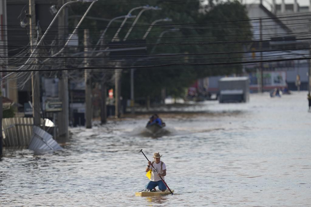 巴西Porto Alegre地區街道水浸。(美聯社)