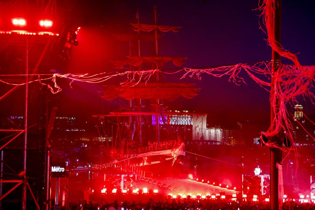 法國南部城市馬賽上周奧運聖火傳遞活動期間,舉行大型音樂會。(美聯社)