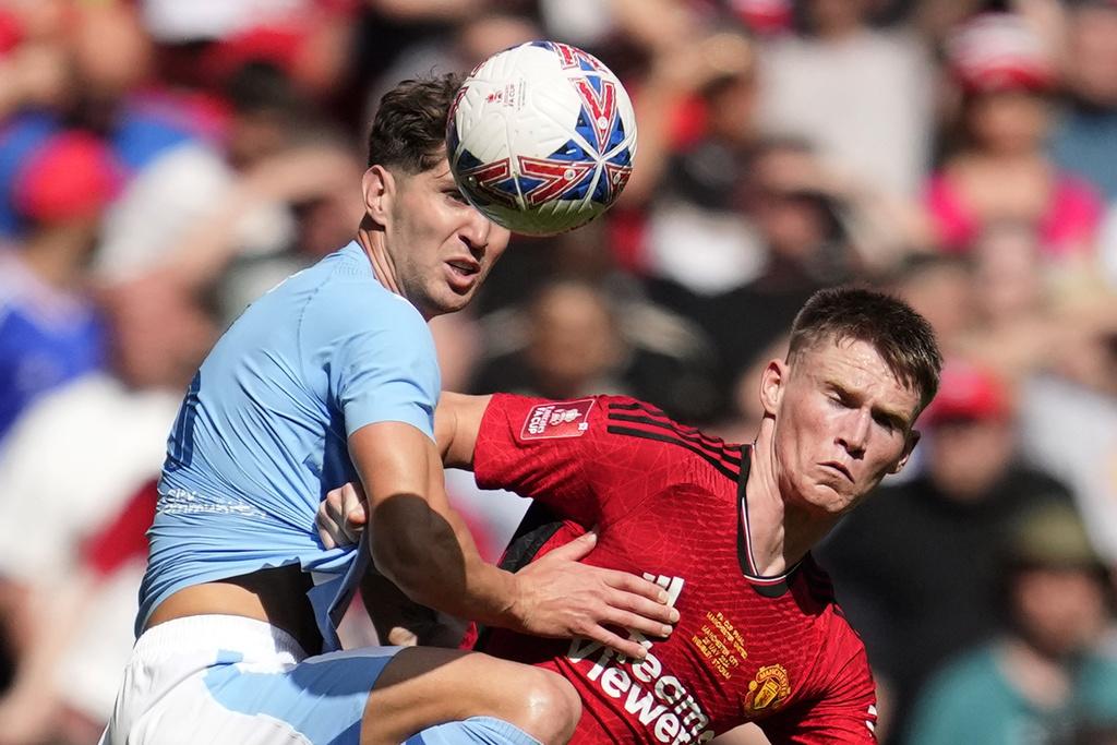 英格蘭足總盃|史東斯曾遠射但射上看台。(美聯社)