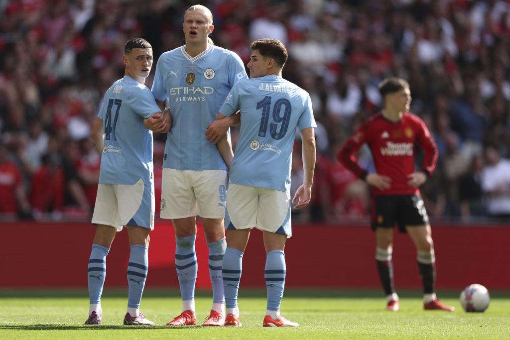 英格蘭足總盃|曼聯挫曼城封王。(美聯社)