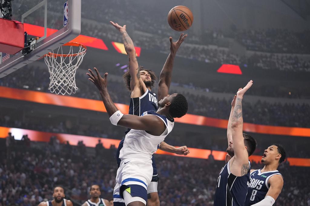 獨行俠第3場贏木狼116:107。(美聯社)