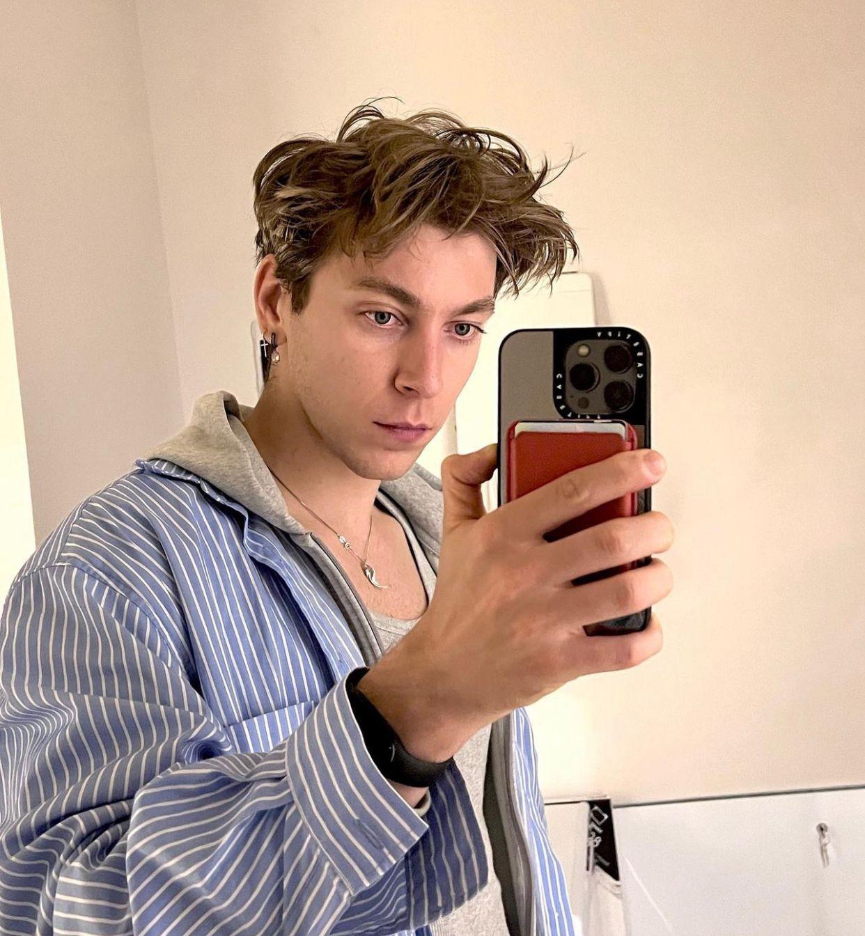 俄仔Ansheles多謝大家支持同祝福。